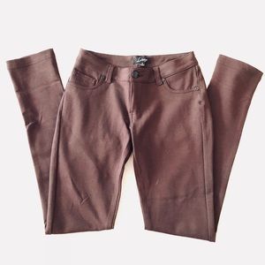 Stretchy brown jeggings